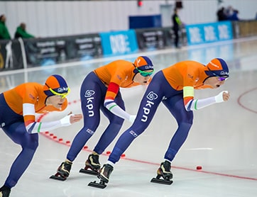 Ploegen achtervolging schaatsen met Sven Kramer